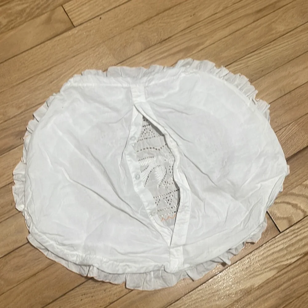 Dainty White lace pillow covering